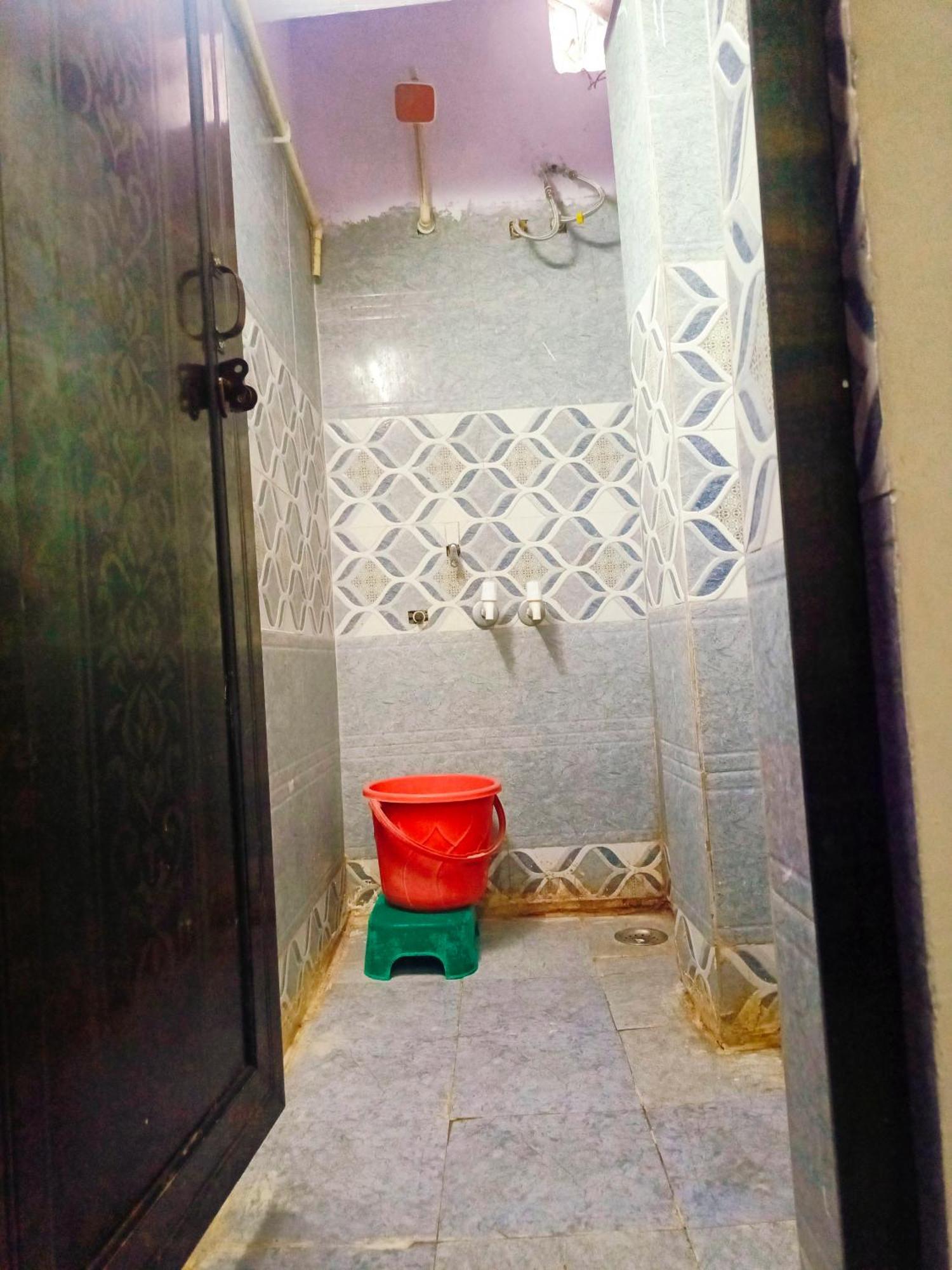 Jay Shree Radhey Home Stay Mathura Bagian luar foto
